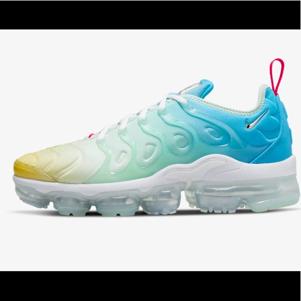 Vapor Maxes Plus-Limited Edition